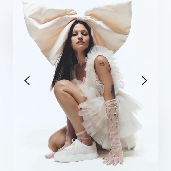 Betsey Johnson Sidny Pearl Sneakers - Picture 2 of 6